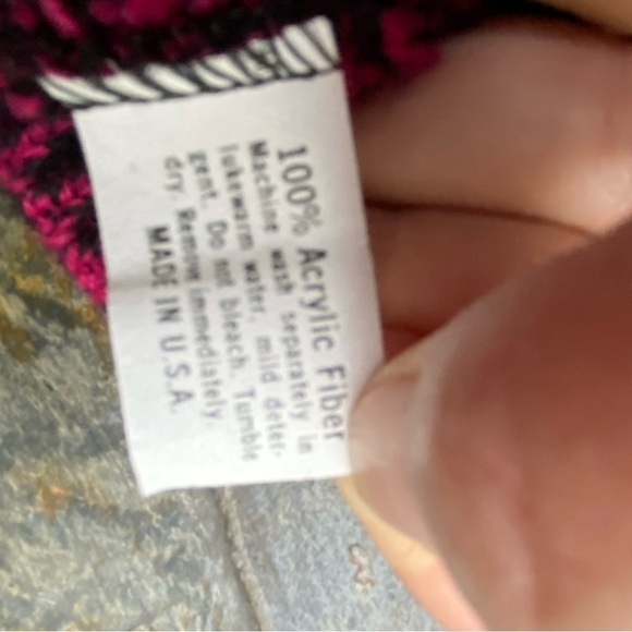 Vintage pink and black Penrose sweater - Picture 5 of 9